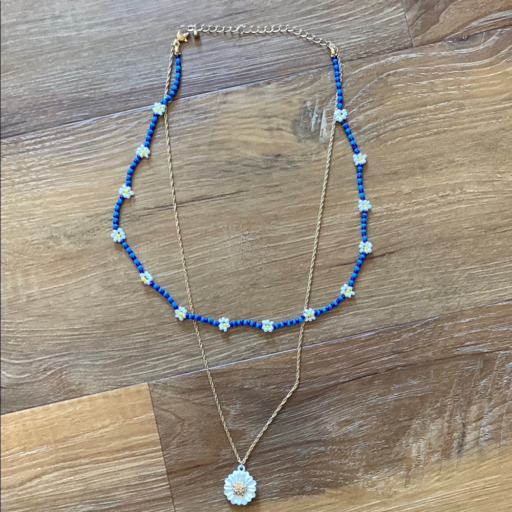Daisy Necklace